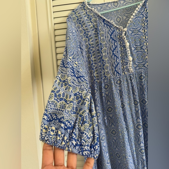 Women’s Blue & White 3/4 Sleeves Maxi Dress Size Medium Beach Vibe Summer Spring - Picture 3 of 4